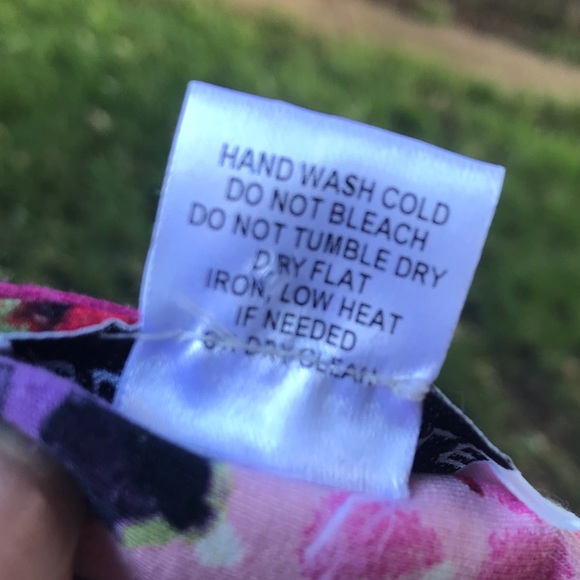 Judy Lee Cole☀️Floral swingy skirt - Picture 10 of 10